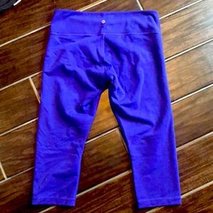 Lululemon yoga pants